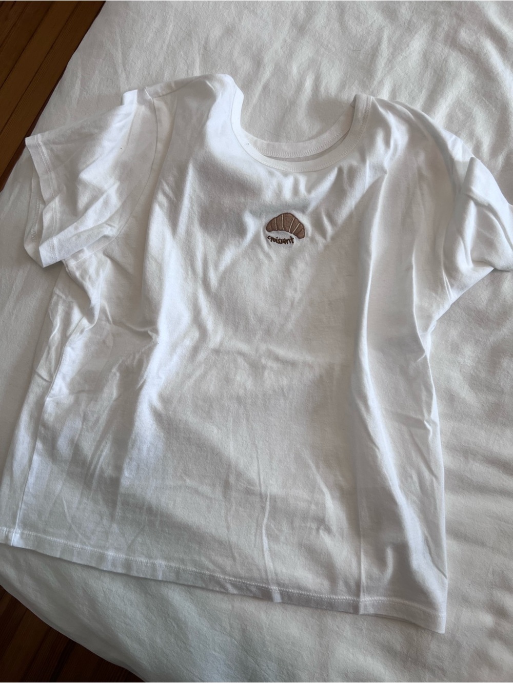 Abercrombie Croissant Tee